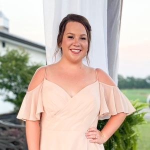 Meet your Posher, Alli